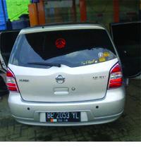 Nissan Grand livina 2012 Silver